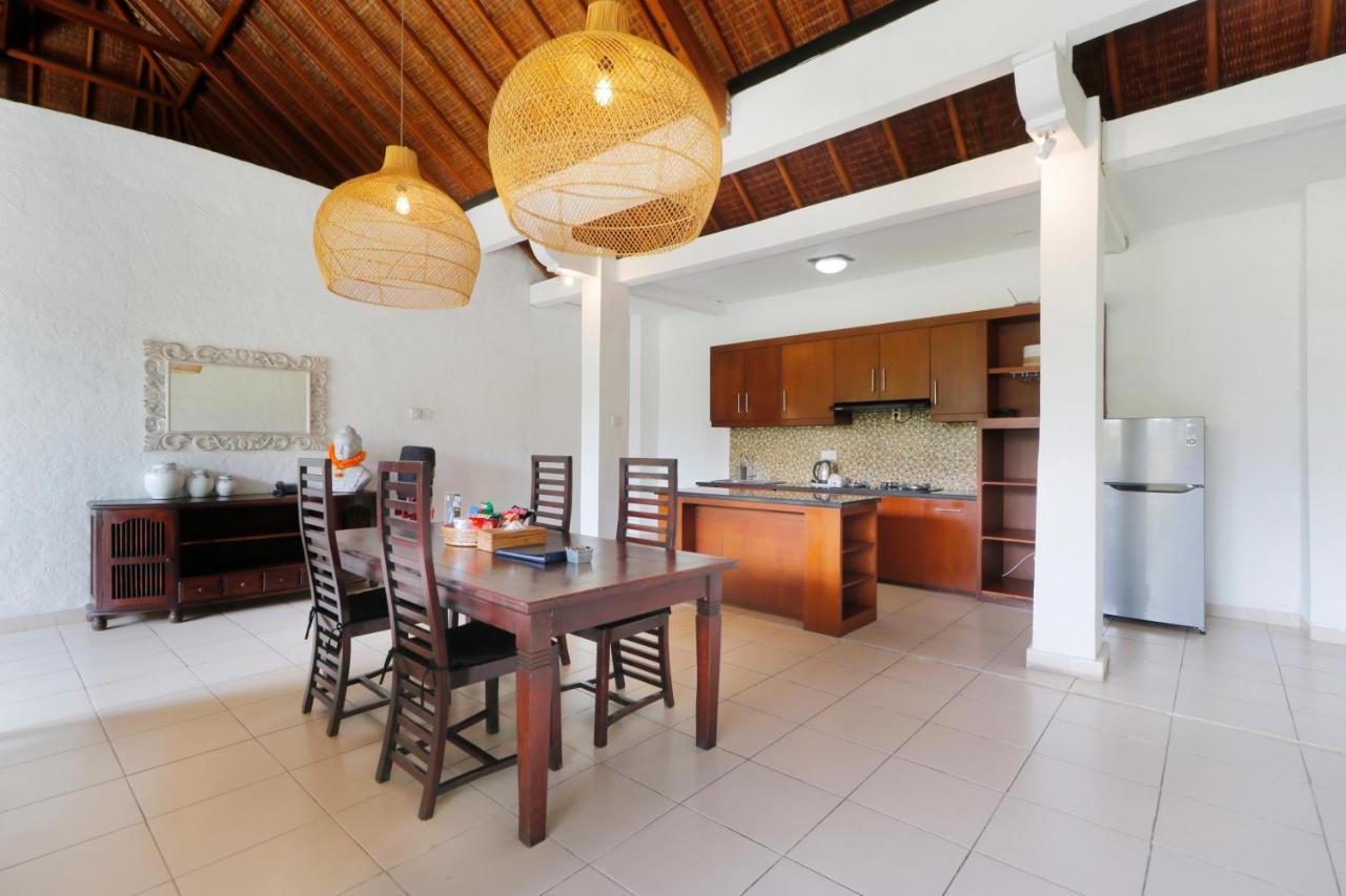 Singgah Villas Seminyak Exterior photo