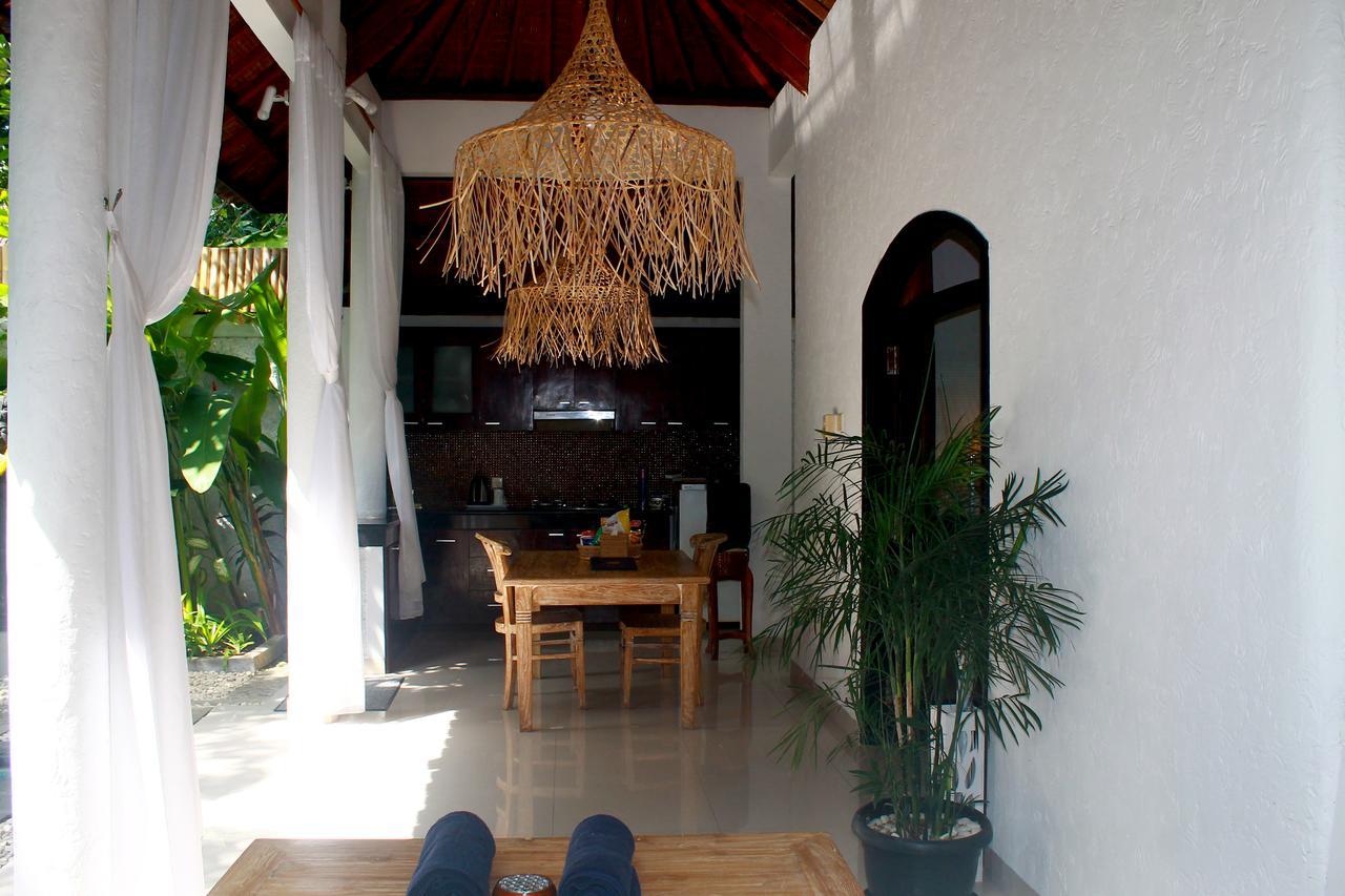 Singgah Villas Seminyak Exterior photo