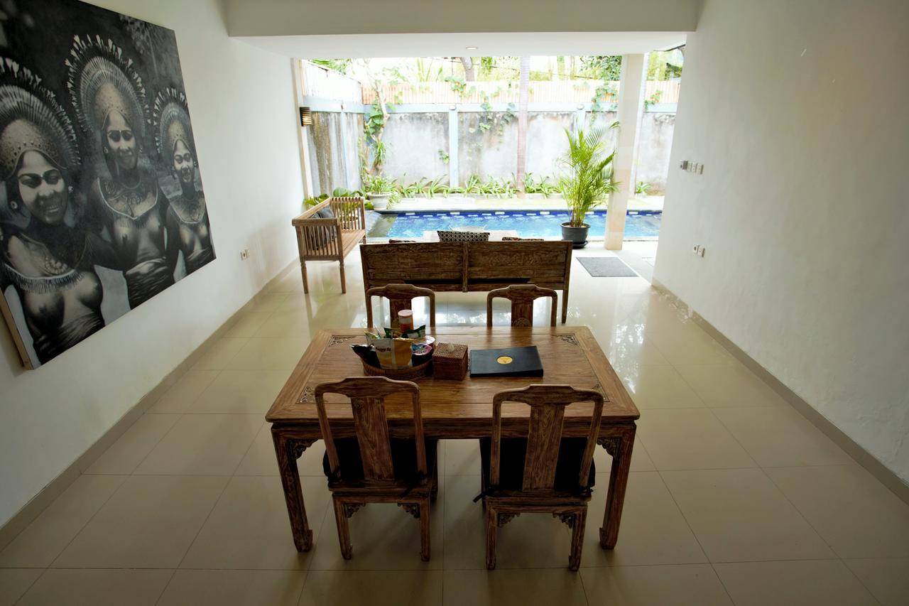 Singgah Villas Seminyak Exterior photo
